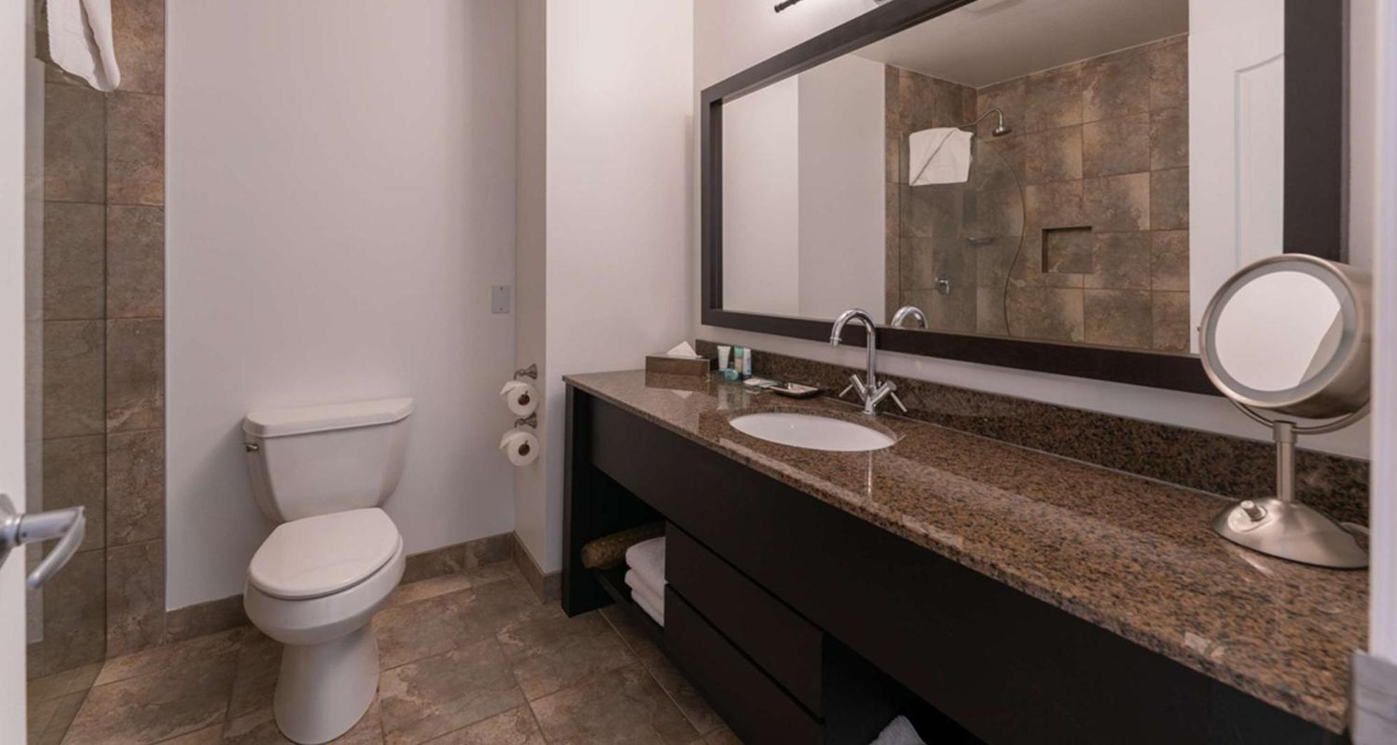 Prestige Rocky Mountain Cranbrook, Worldhotels Crafted 4*