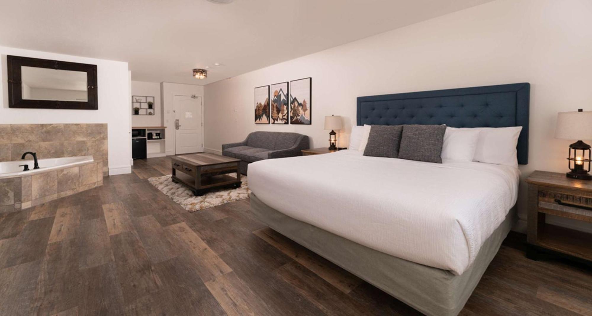 Hotel Prestige Rocky Mountain Cranbrook, Worldhotels Crafted 4*
