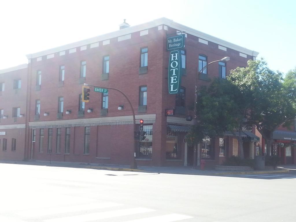 Hotel Mount Baker 2*