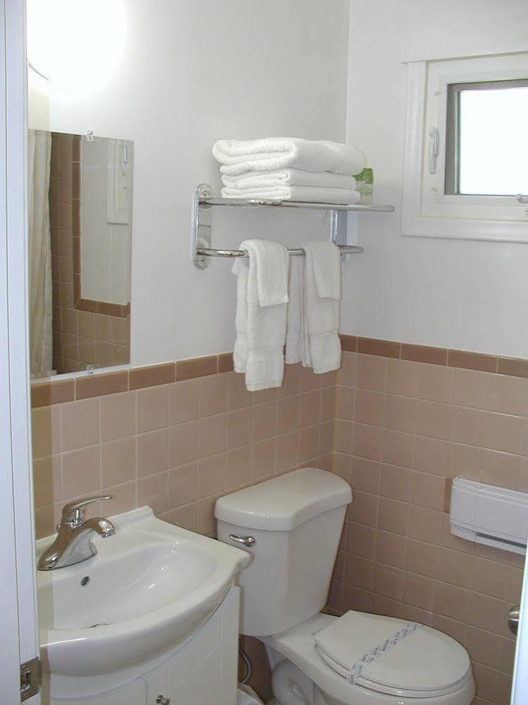 Almo Court Cranbrook