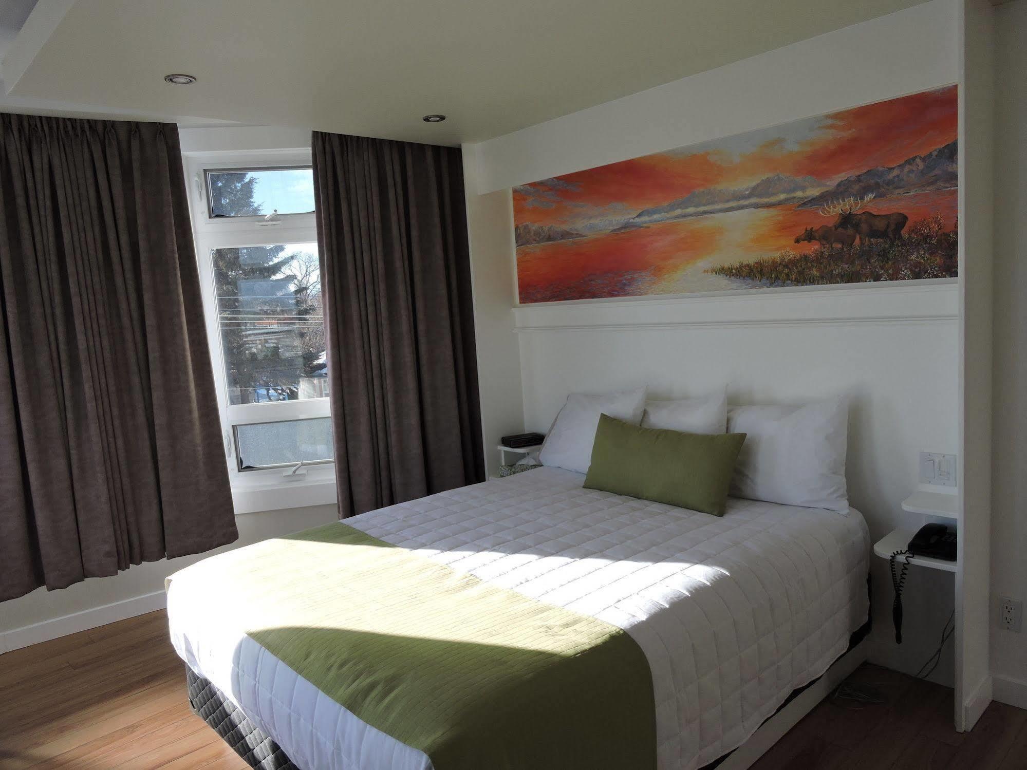 Almo Court Motel Cranbrook