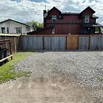 Beautiful Suite In Cranbrook!