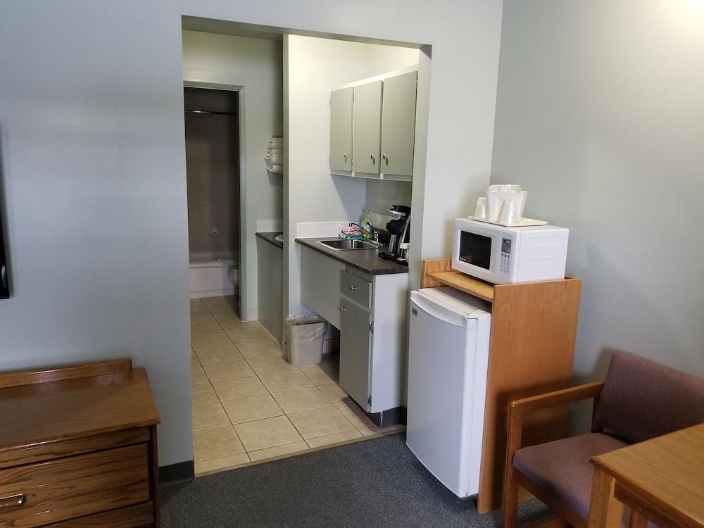 Travelodge By Wyndham Hotel