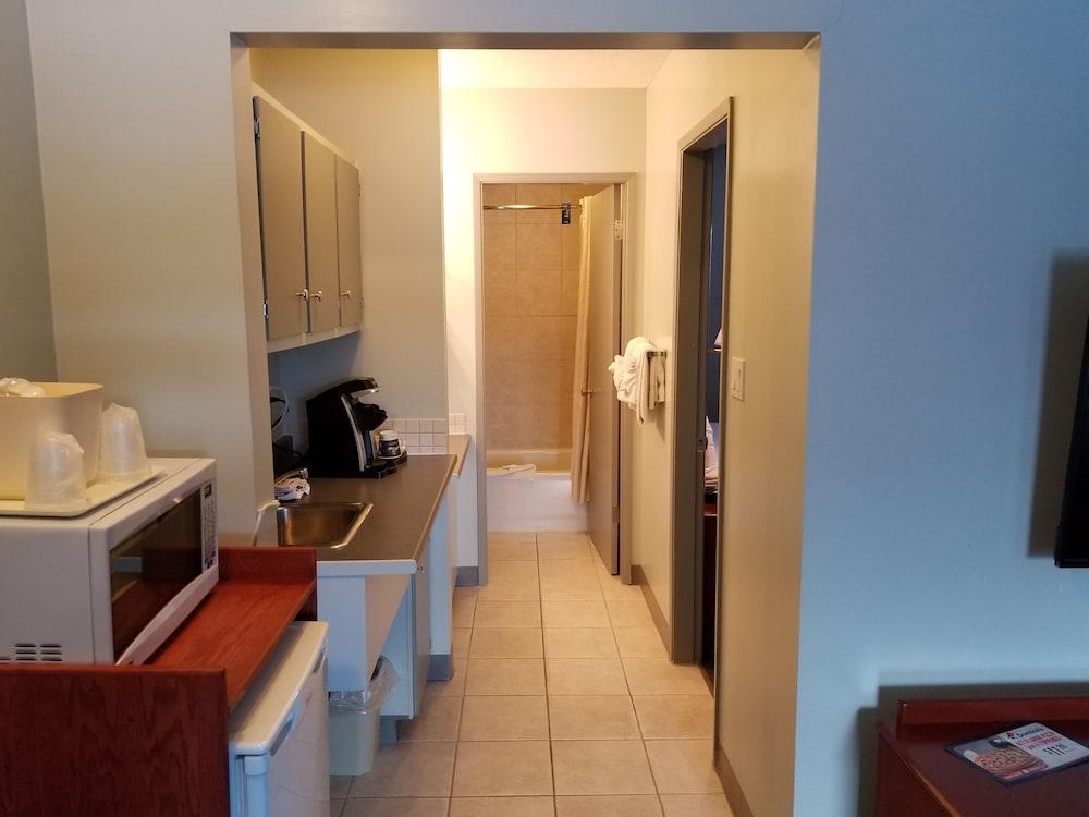 Travelodge By Wyndham Hotel 3*