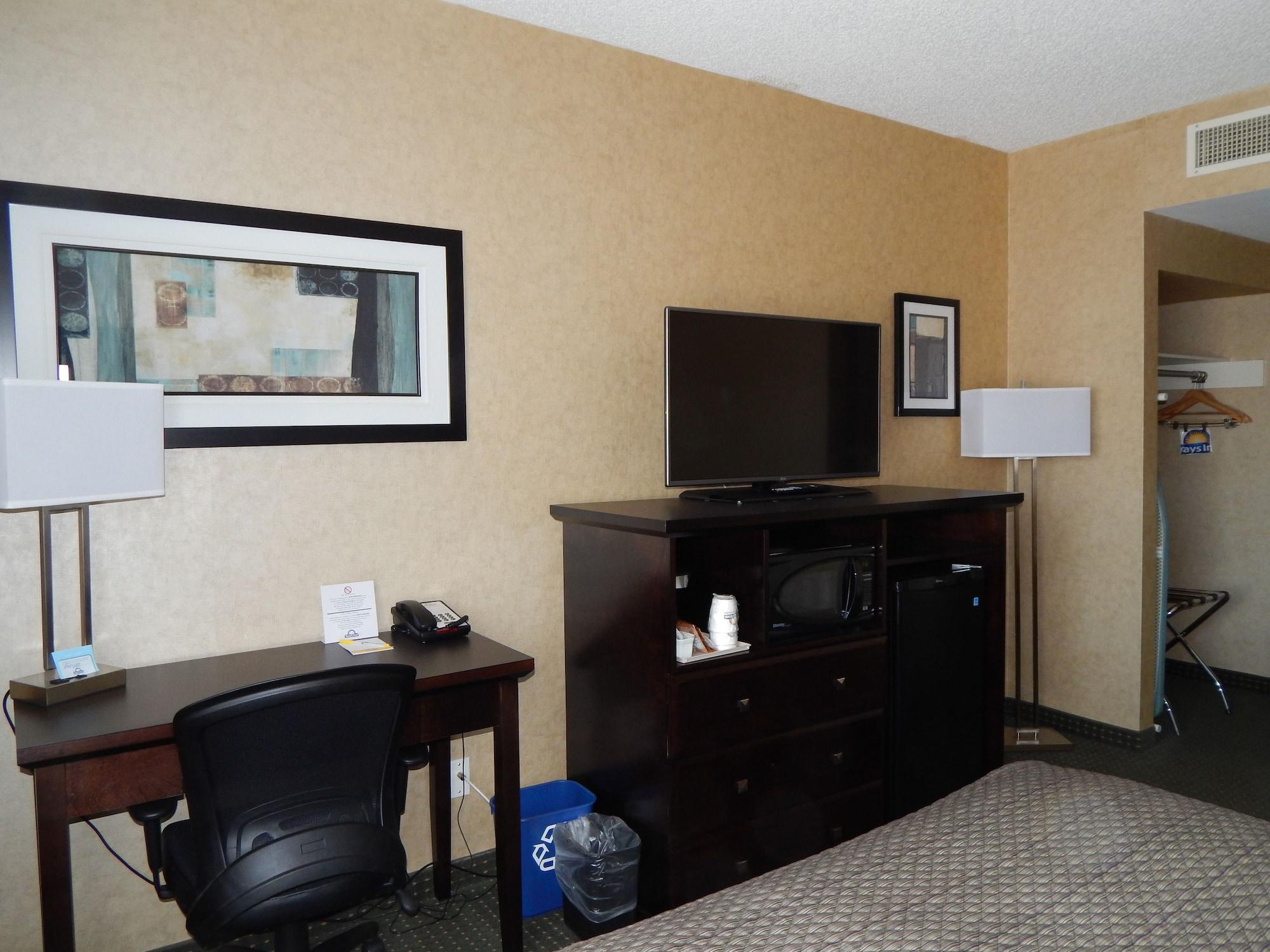 Days By Wyndham Conference Centre 3*