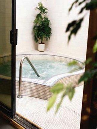 Hotel Heritage & Convention Centre - 2*