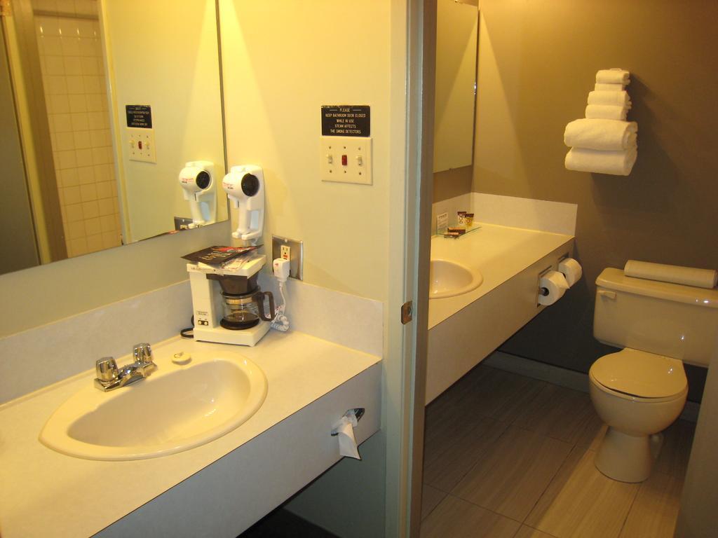 Heritage & Convention Centre - 2* Cranbrook