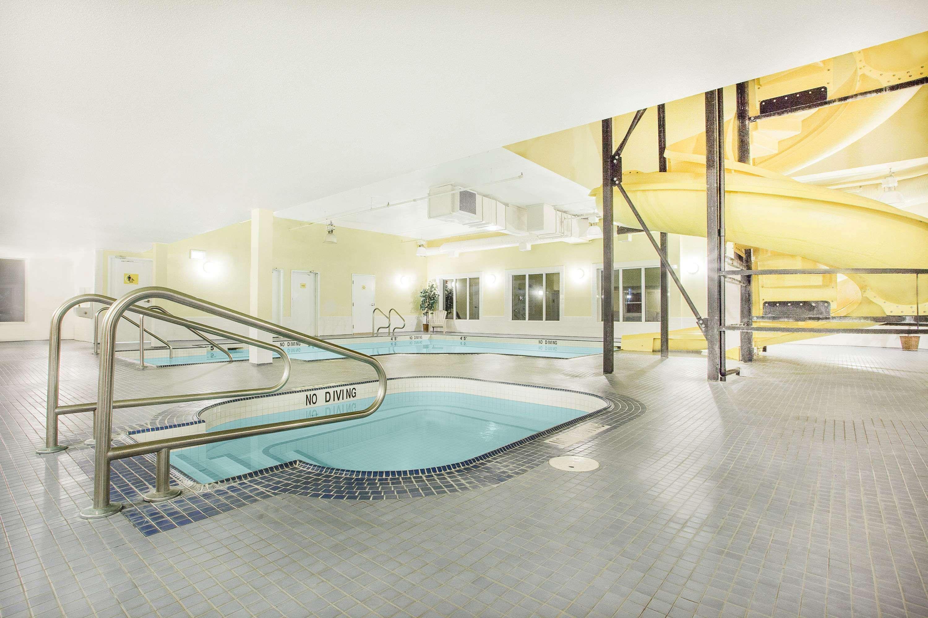 Hotel Ramada By Wyndham Cranbrook