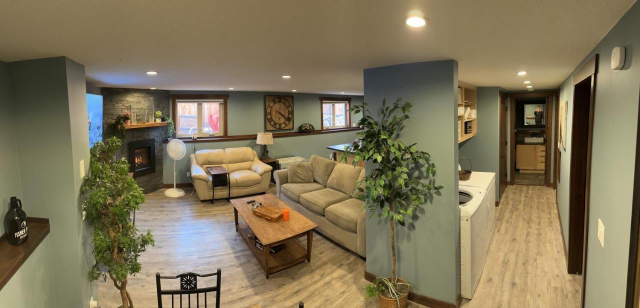 Apartment Beautiful In Cranbrook! Cranbrook