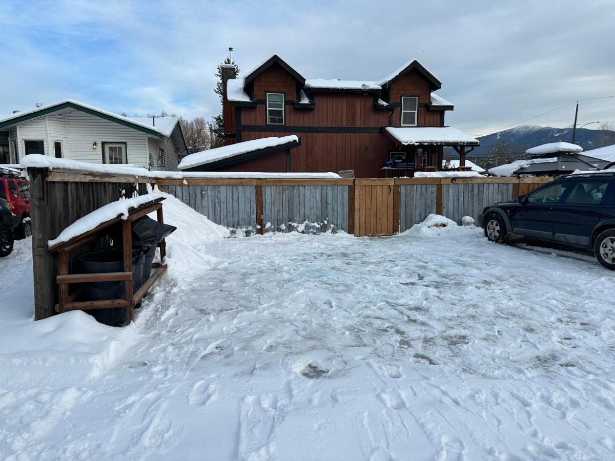 Apartment Beautiful In Cranbrook!