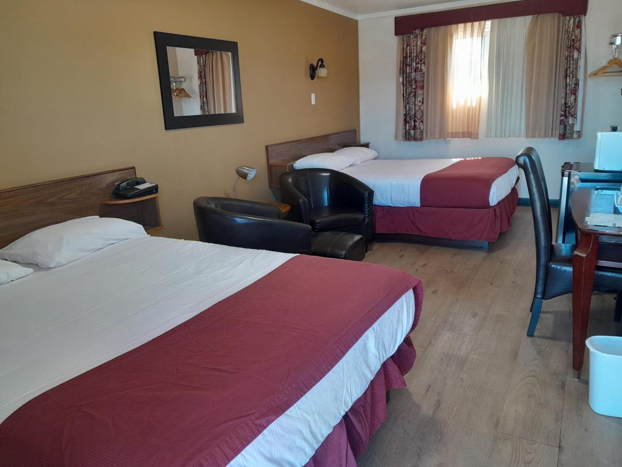 Motel Travellers 2*