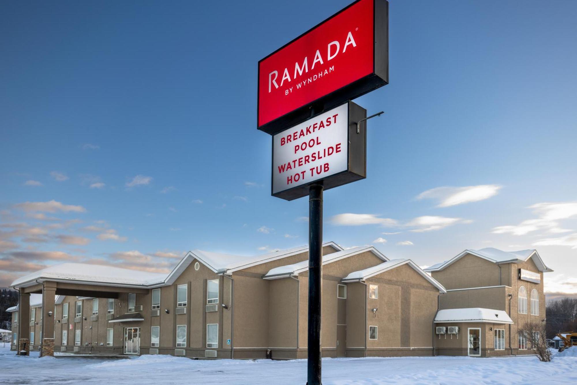Ramada By Wyndham 2*