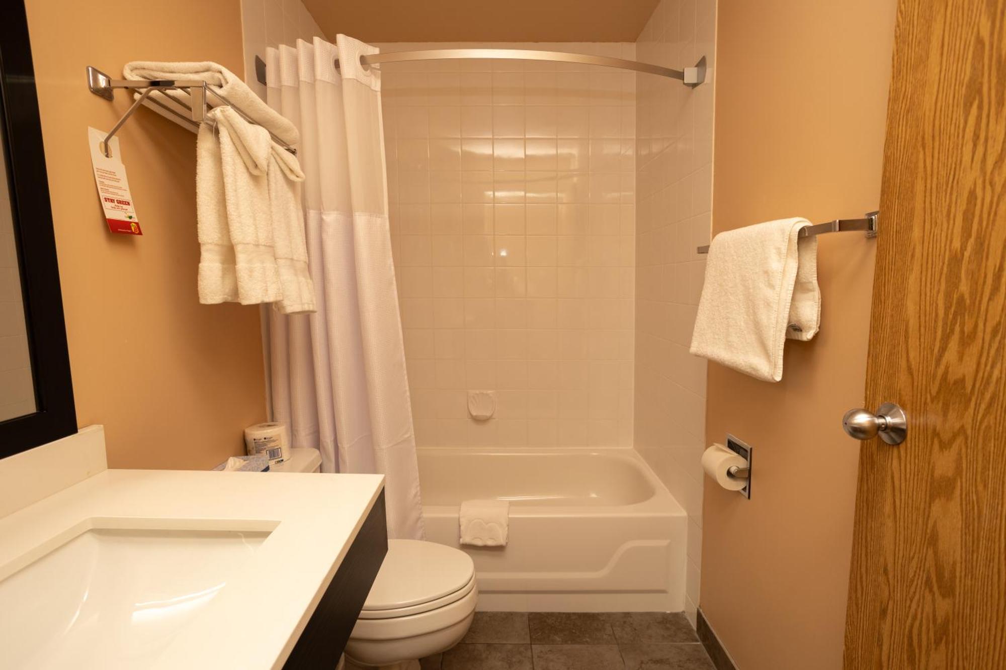 Ramada By Wyndham