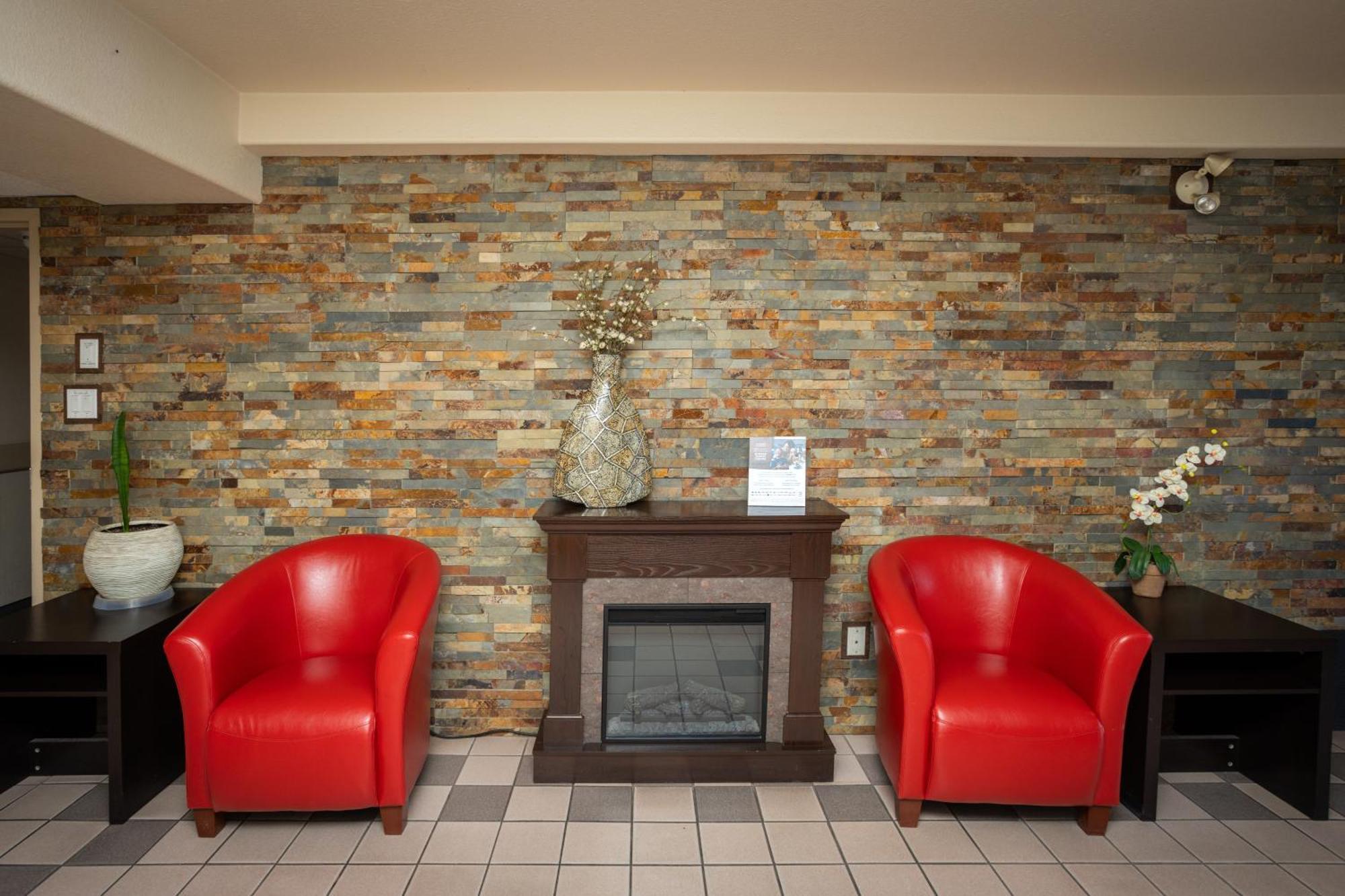 Hotel Ramada By Wyndham Cranbrook