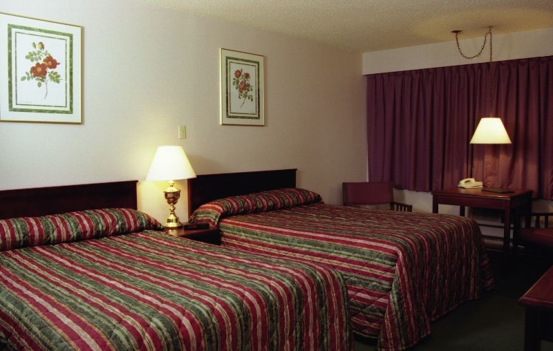 Sandman Hotel 3*
