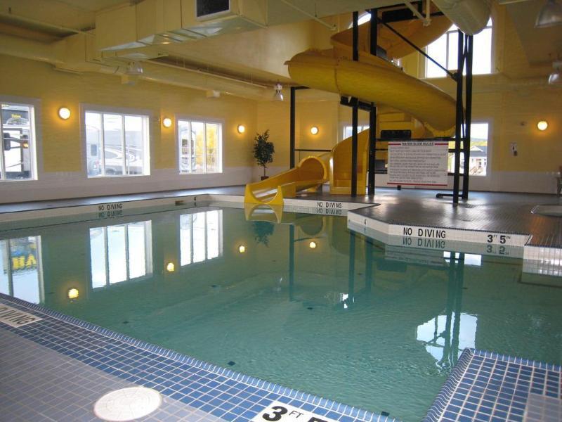 Ramada By Wyndham Hotel Cranbrook