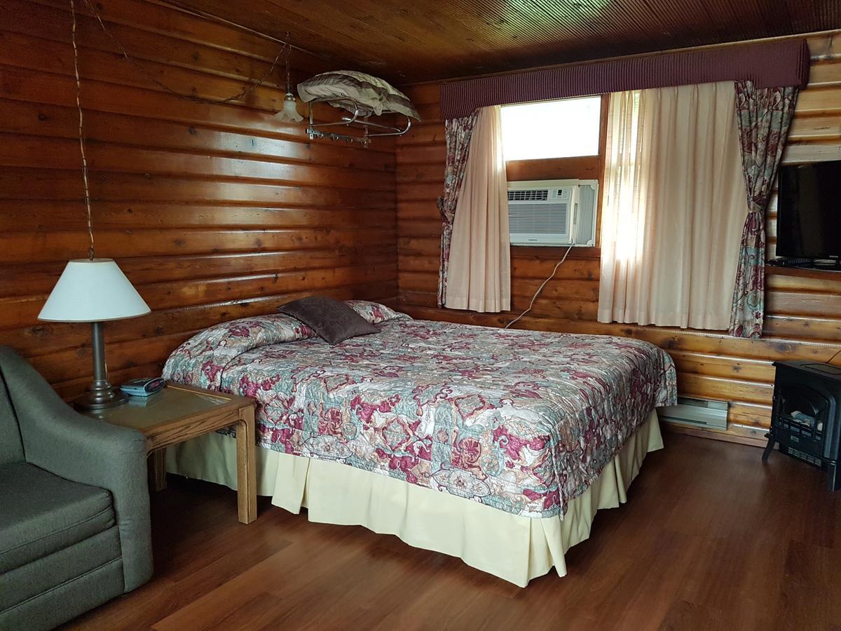 Flamingo Motel 2*