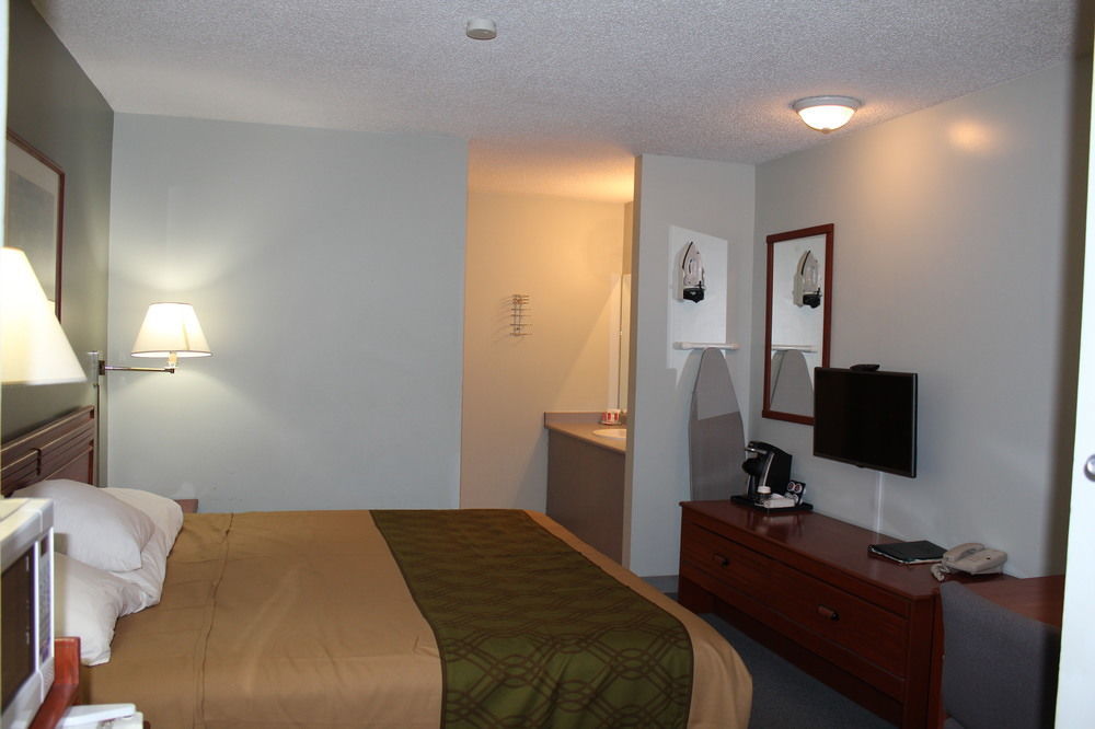 Travelodge By Wyndham Hotel