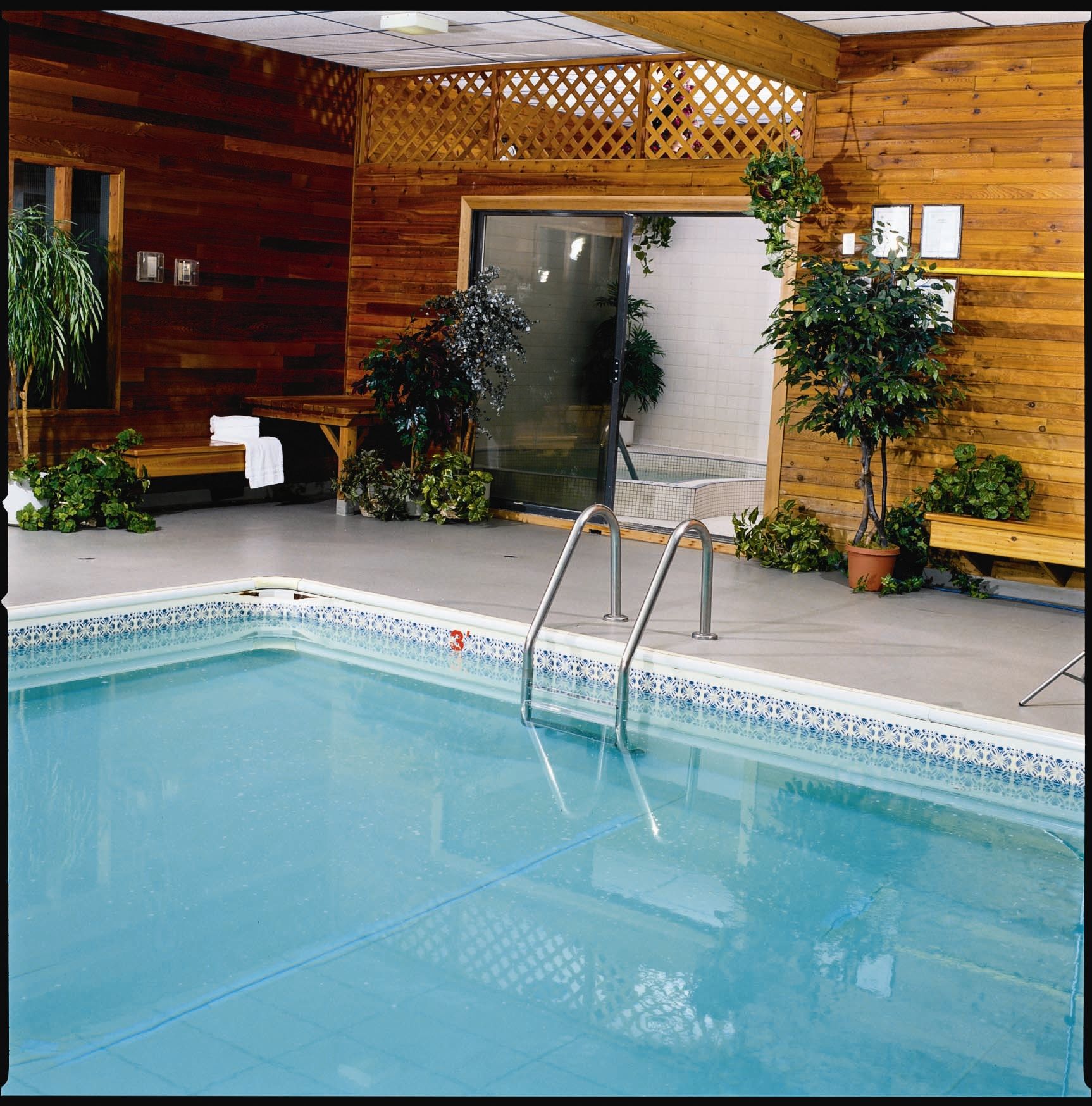 Hotel Heritage & Convention Centre - Cranbrook
