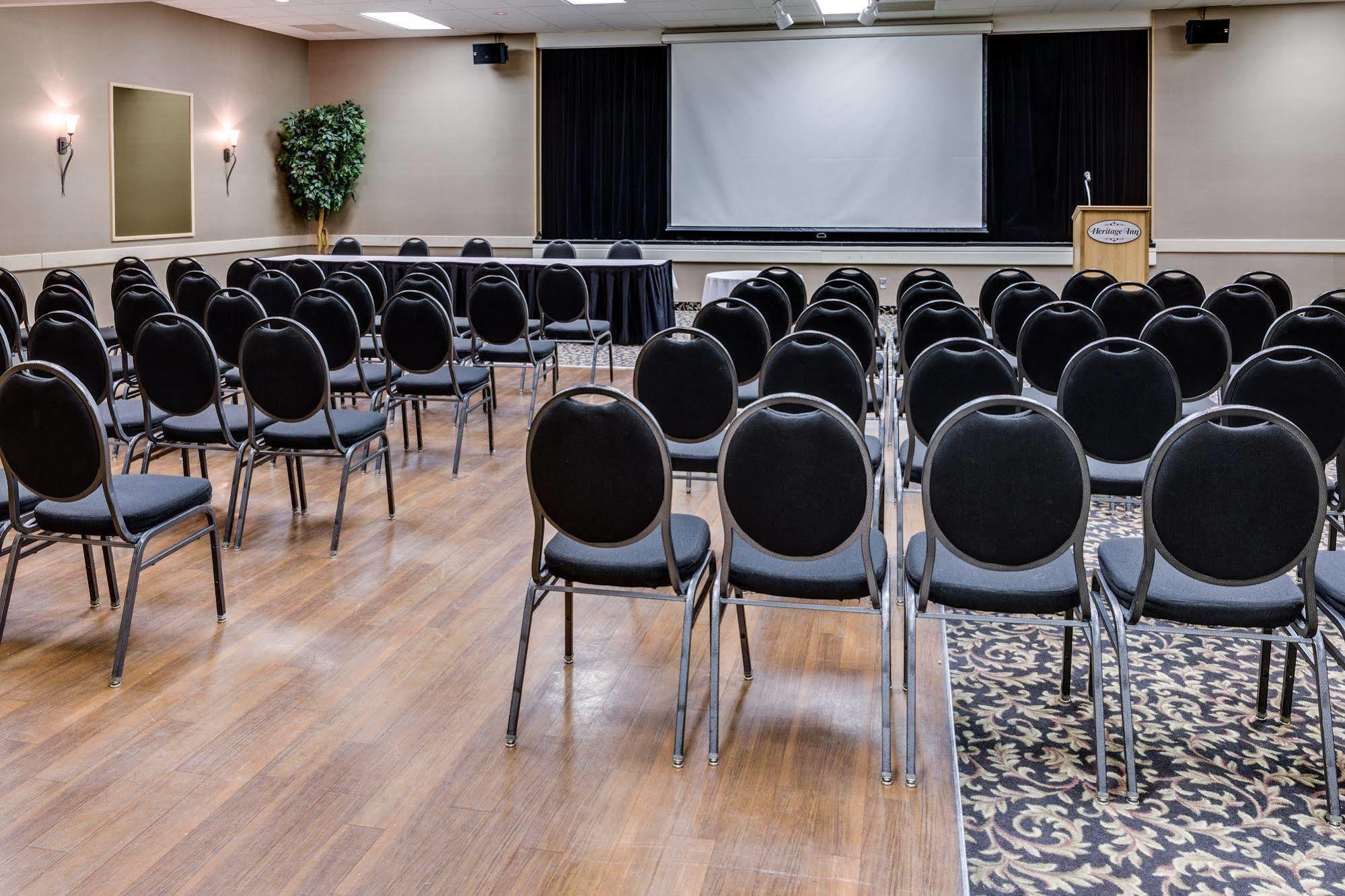 Heritage & Convention Centre - Hotel Cranbrook