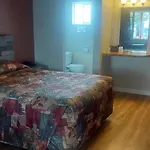 Lazy Bear Lodge