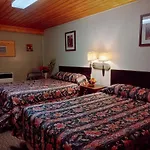 Kootenay Country Inn