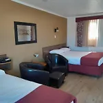 Travellers Motel