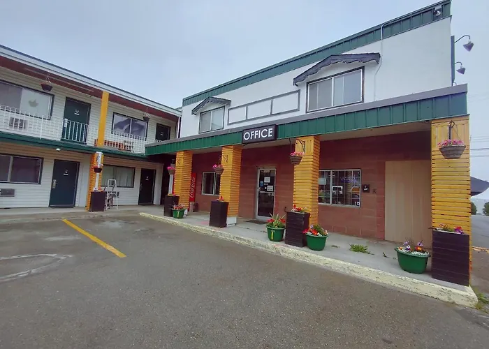 Kootenay Country Inn