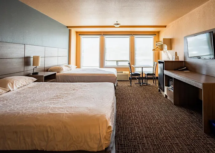 Ramada By Wyndham Cranbrook