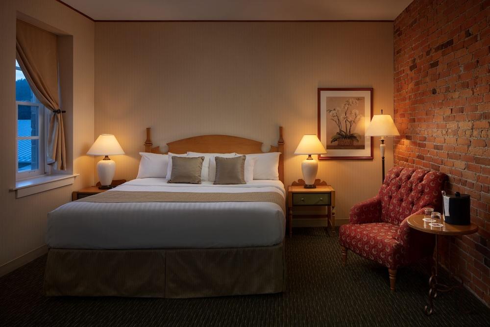 Resort St. Eugene Golf & Casino Cranbrook