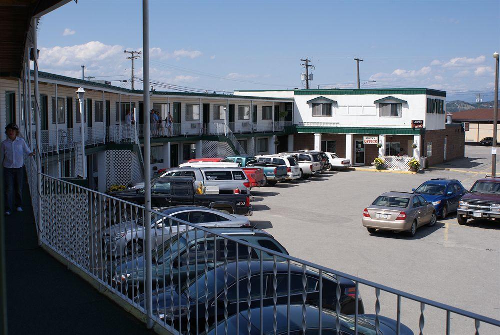 Kootenay Country Motel 2*