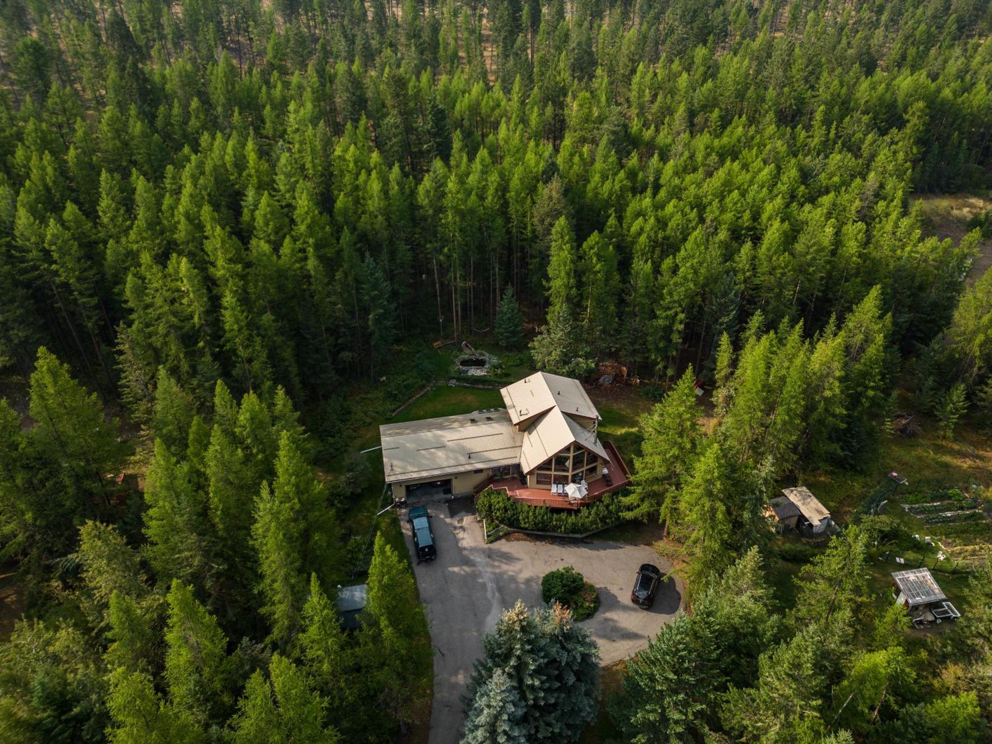 End Of The Road Bed & Breakfast