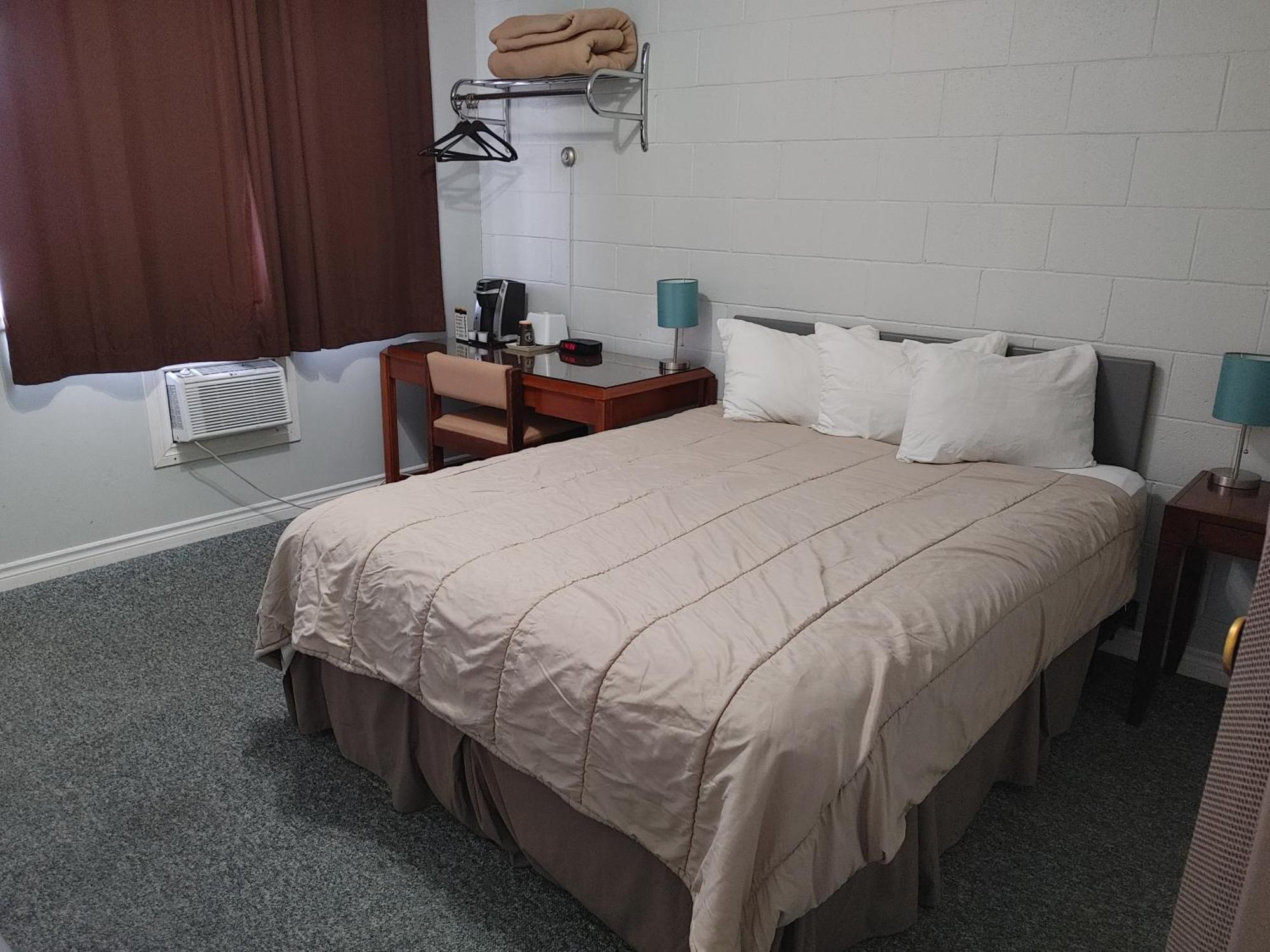 Motel Kootenay Country 2*