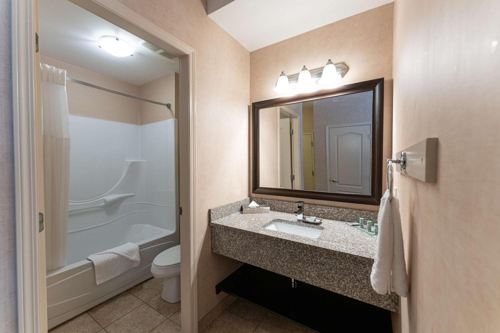 Prestige Hotel, Bw Premier Collection Hotel Cranbrook