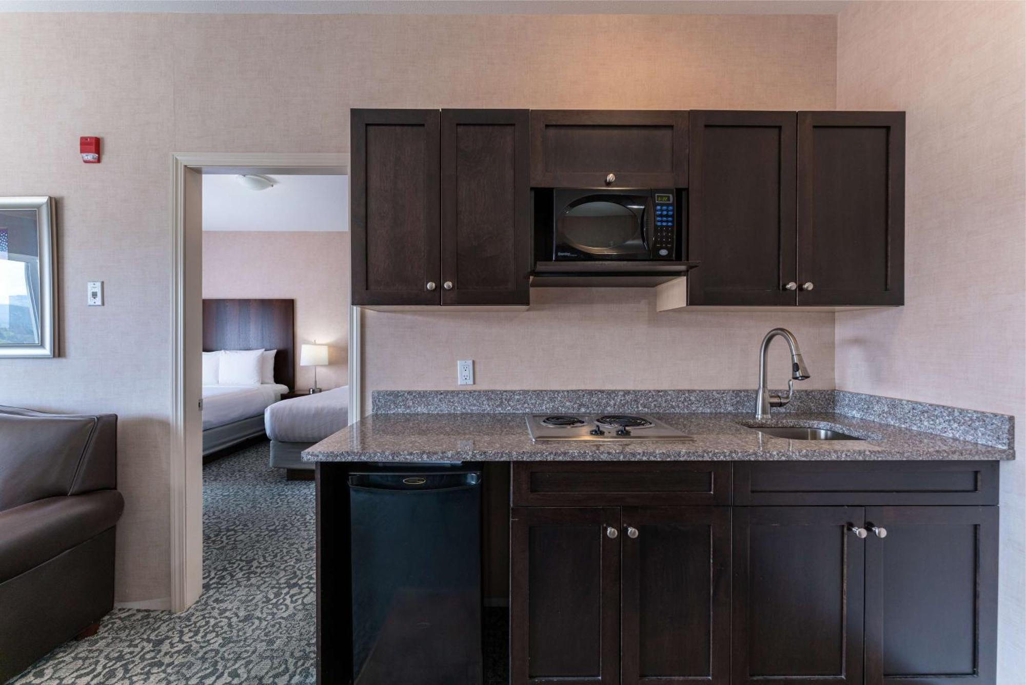 Prestige Hotel, Bw Premier Collection Hotel Cranbrook