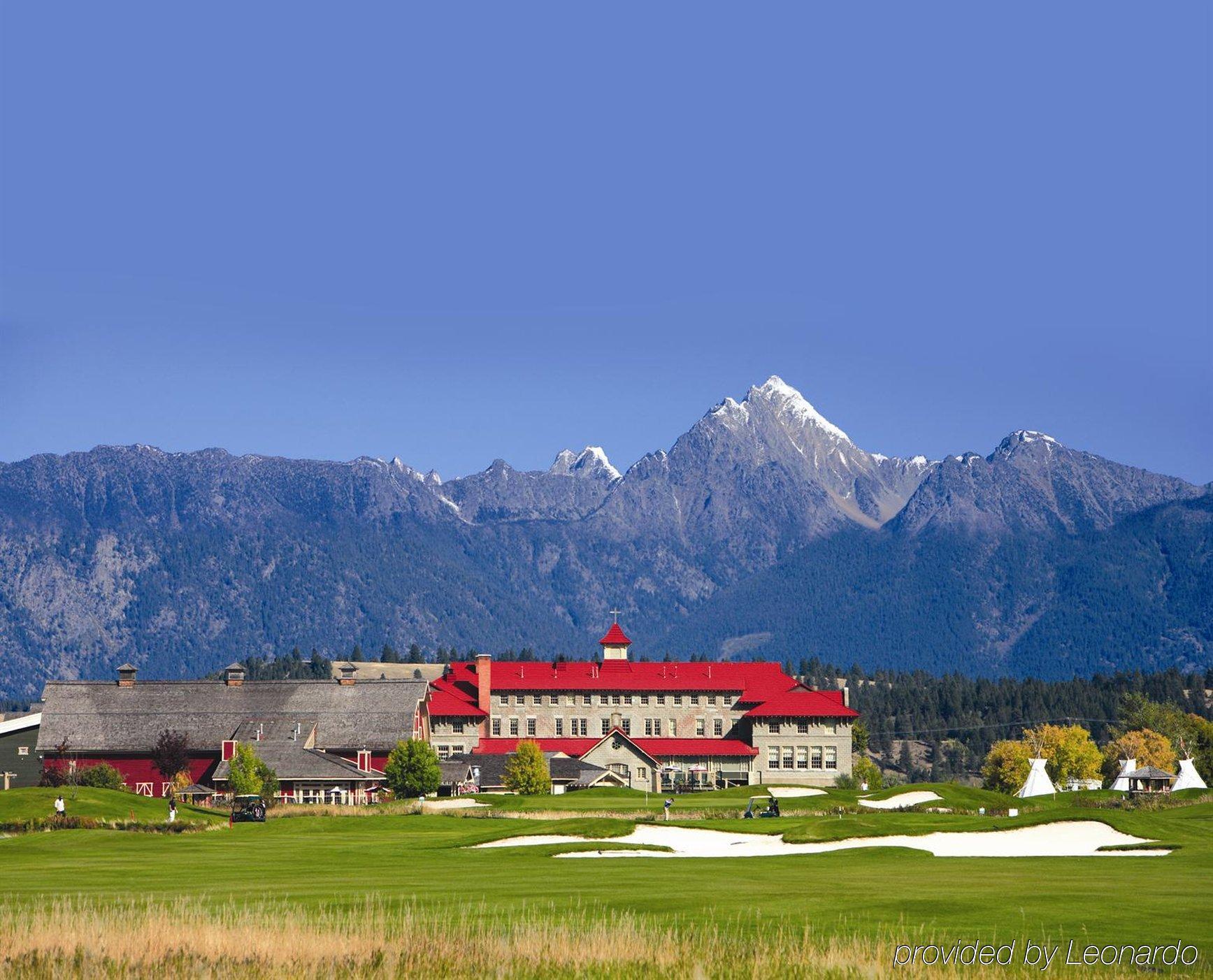 St. Eugene Golf & Casino