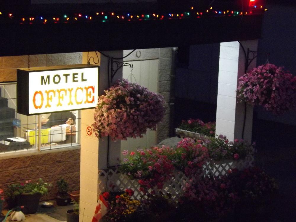 Motel Kootenay Country