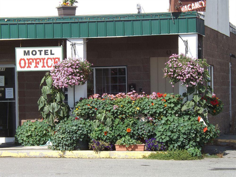 Motel Kootenay Country 2*