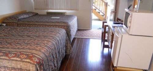 Motel Lazy Bear 2*