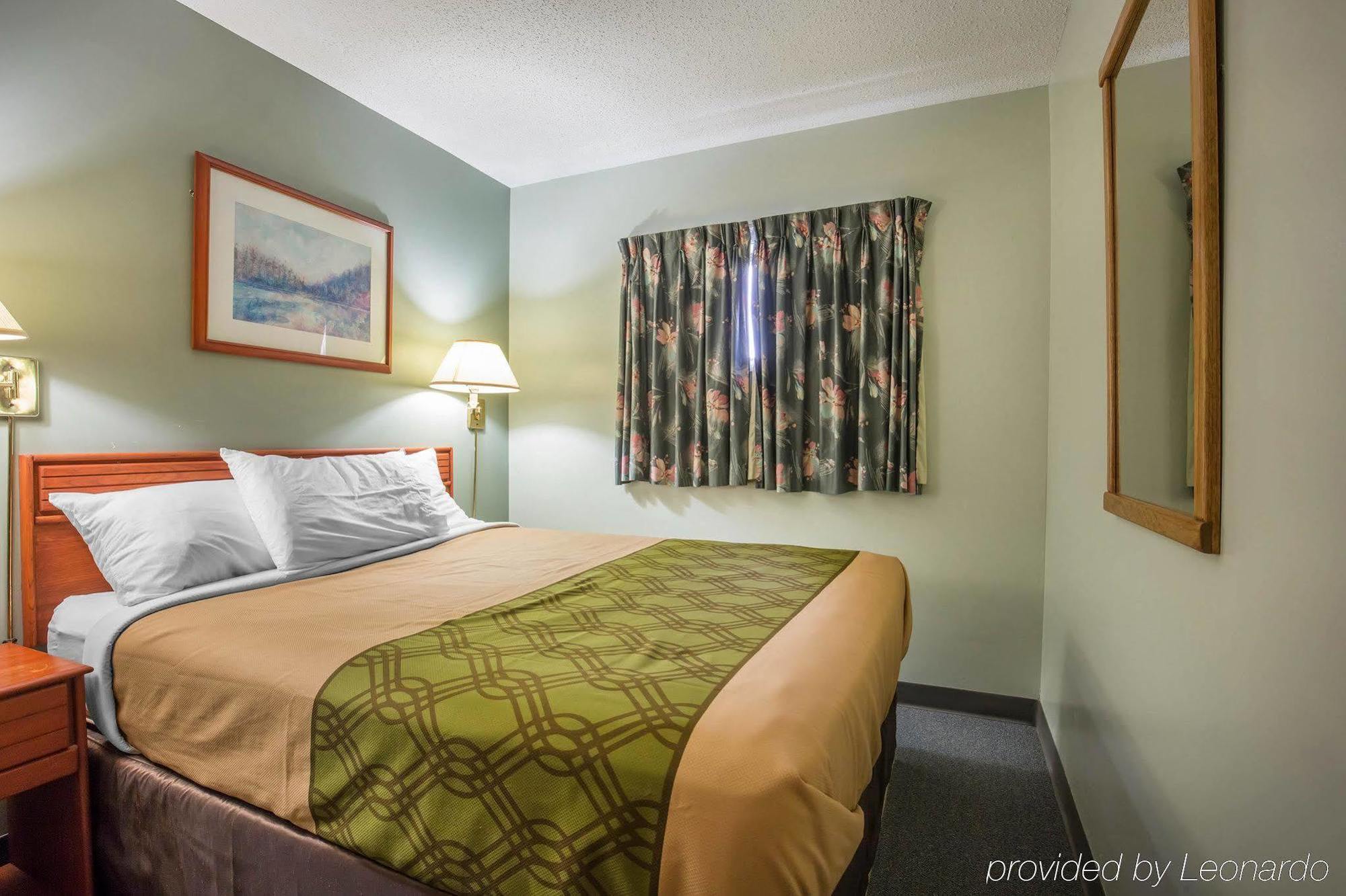 Travelodge By Wyndham Hotel