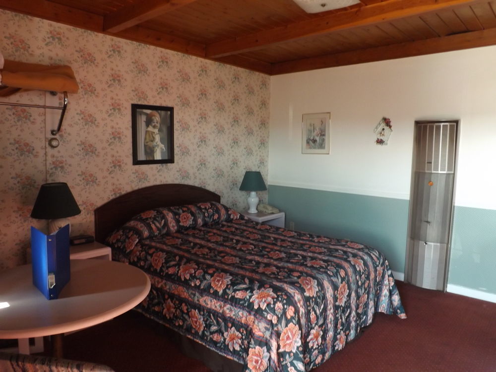 Motel Kootenay Country 2*