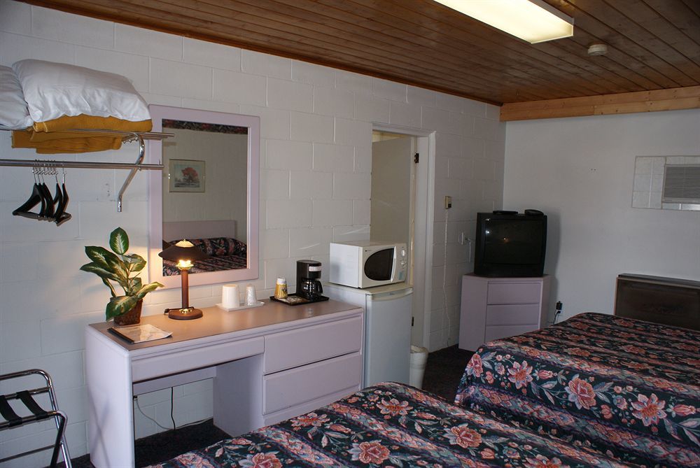 Motel Kootenay Country 2*