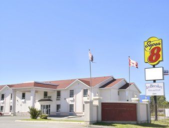Hotel Ramada By Wyndham 2*