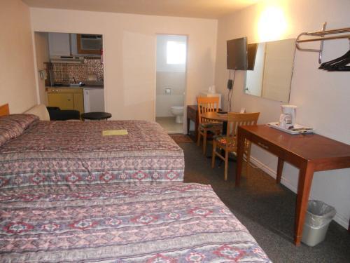 Lazy Bear Motel