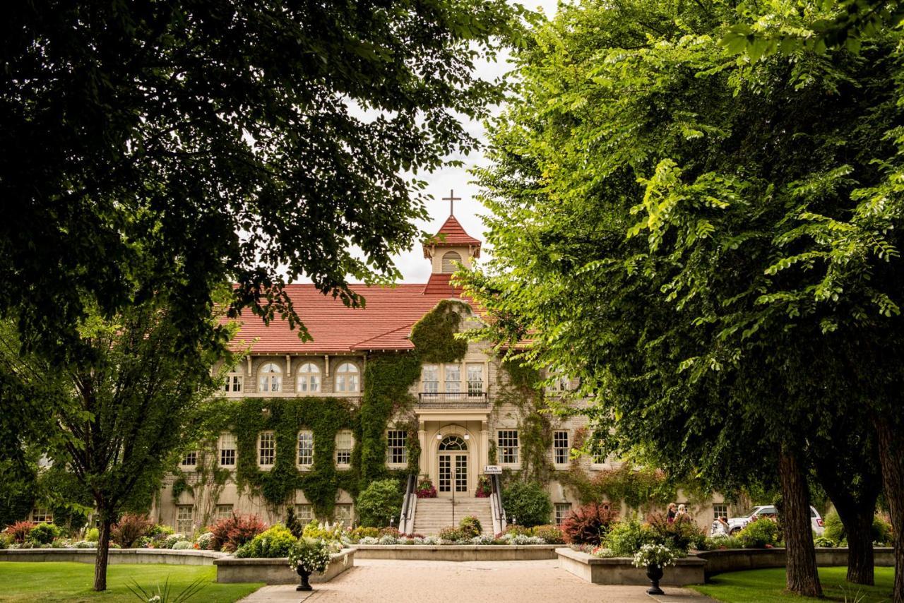 St. Eugene Golf & Casino 4* Cranbrook